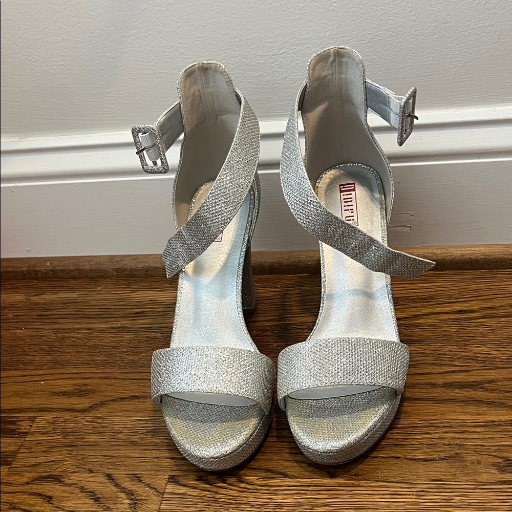 Silver Glitter Women Shoes